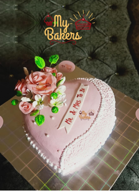 Mr and Mrs To Be Heart Shape Edible Flower Cake