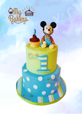 Cute Mickey Mouse Cake